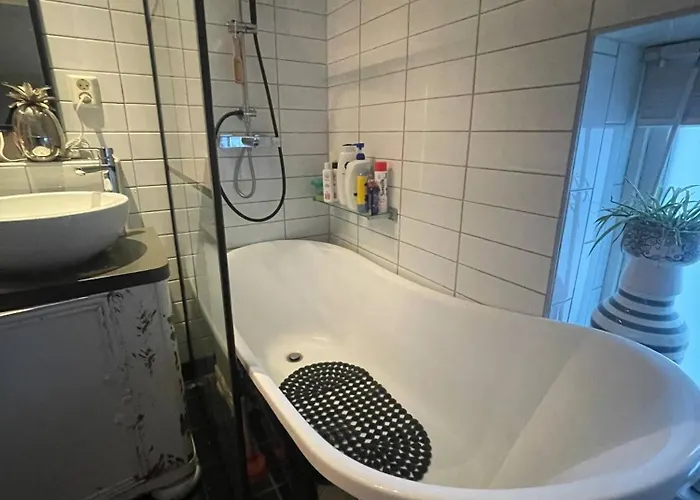 Close To Ekeberg, Lake, And Center בית נופש *